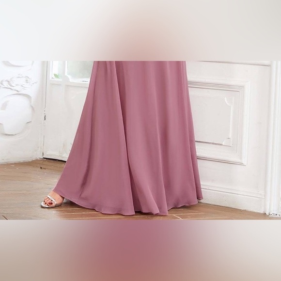 David’s Bridal A-Line Gown Surplice V-Neck Ruffle Sleeve Chiffon Pastel Purple - Picture 16 of 16